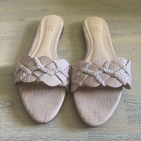 Nude/Blush Sfera Sandals, size 7 (38) - Picture 2 of 6